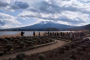 半场-山东泰山暂0-1横滨水手 石柯连续失误后伤退王大雷屡救险